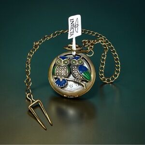 Invicta pocket watch NEW IN BOX - Gold and Green